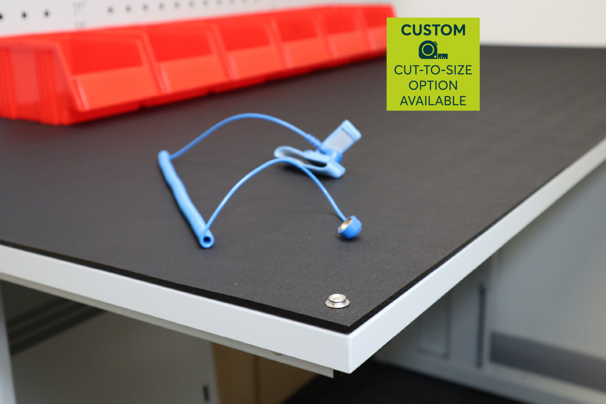 Rhino Xtratuff ESD Workbench Protection Mat